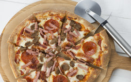 Meaty Treaty - cheatah-pizza