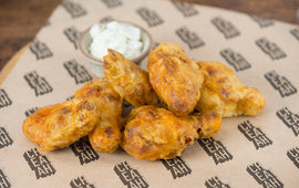 Hot & Spicy Battered Chicken Wings - cheatah-pizza